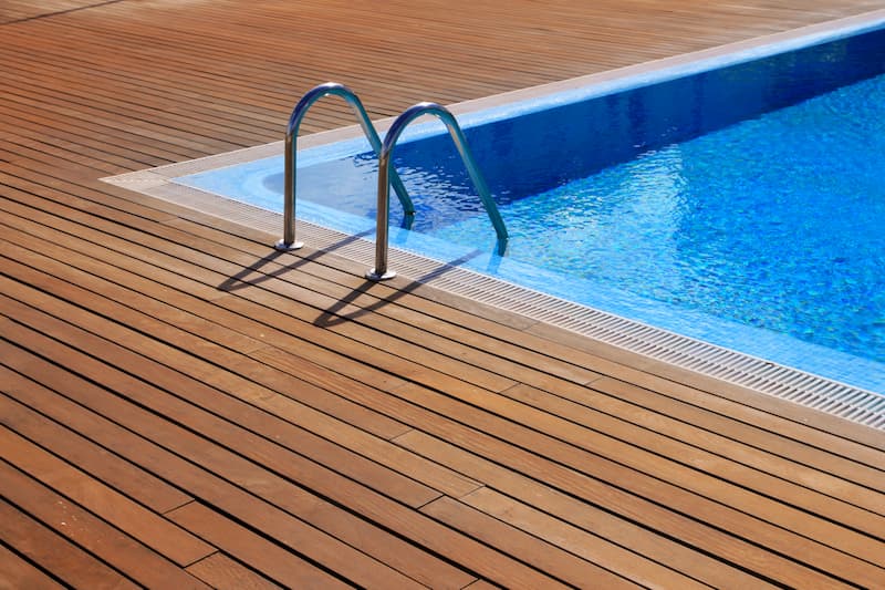 Keeping Your Pool Area Clean